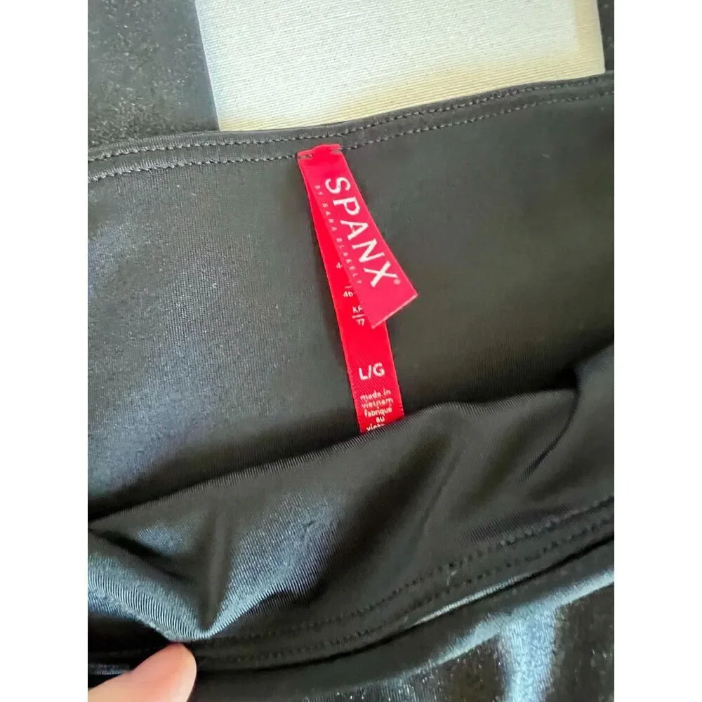 Spanx Faux Leather Leggings โ Women's Medium - Picture 2 of 3